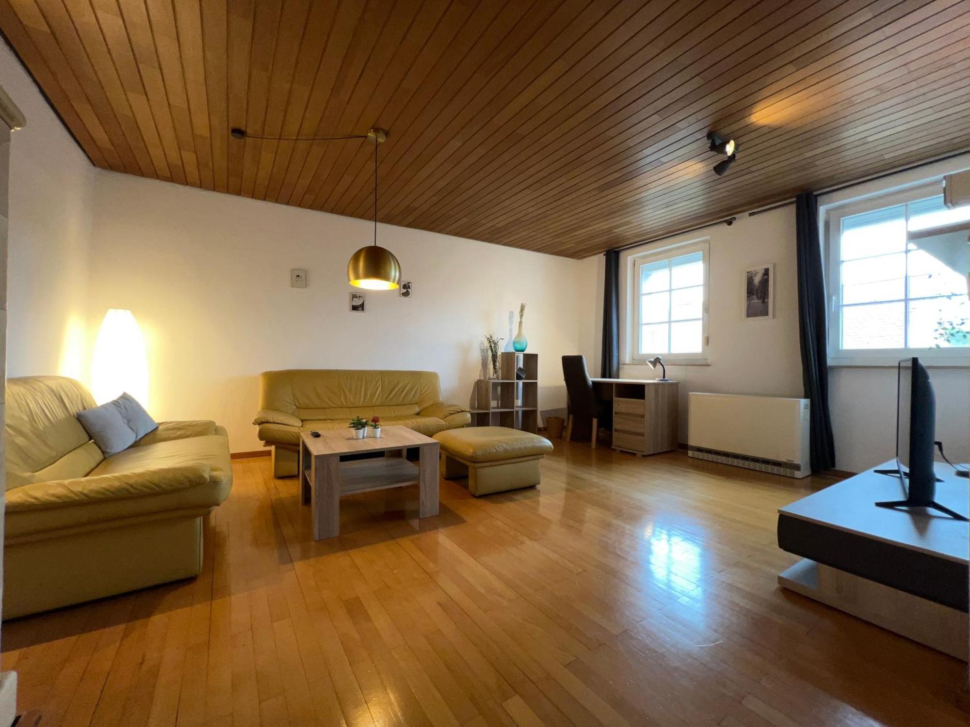 Uebernachten In Grosser Maisonette-Wohnung By Rabe Karlsruhe Kültér fotó