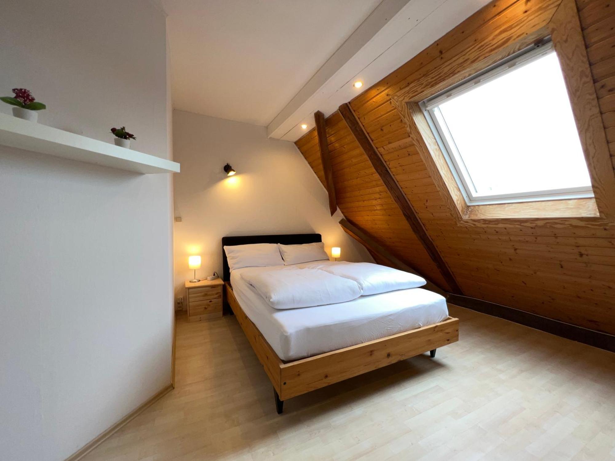 Uebernachten In Grosser Maisonette-Wohnung By Rabe Karlsruhe Kültér fotó